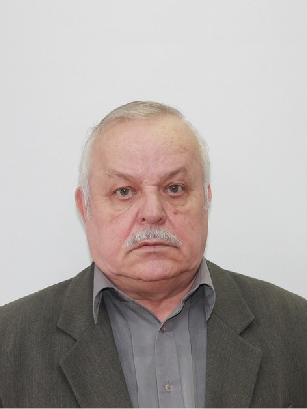 Селезнев Сергей Потапович.